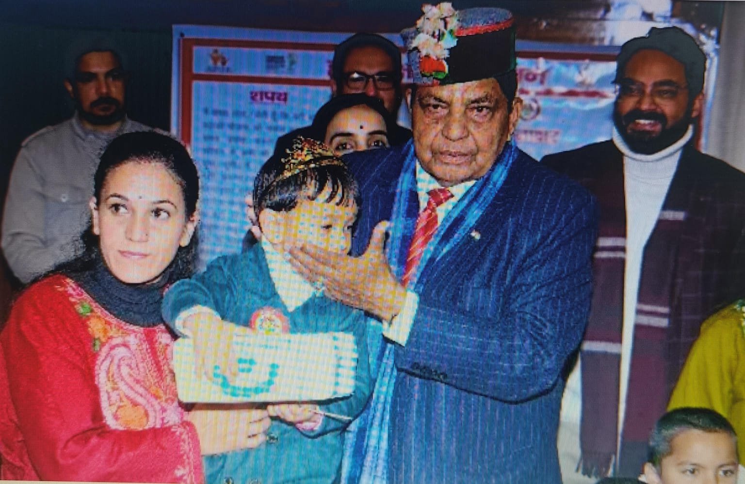 हिमाचल प्रदेश सरकार महिला सशक्तिकरण के लिए प्रतिबद्धः स्वास्थ्य और अधिकारिता मंत्री डॉ. (कर्नल) धनी राम शांडिल