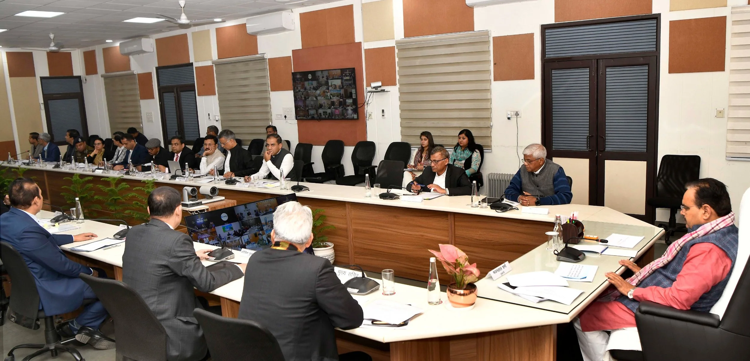 परीक्षार्थियों की सुविधाओं के लिए करें उत्कृष्ट व्यवस्था, पुलिस संदिग्ध गतिविधियों पर रखे विशेष नजर - मुख्यमंत्री श्री भजनलाल शर्मा