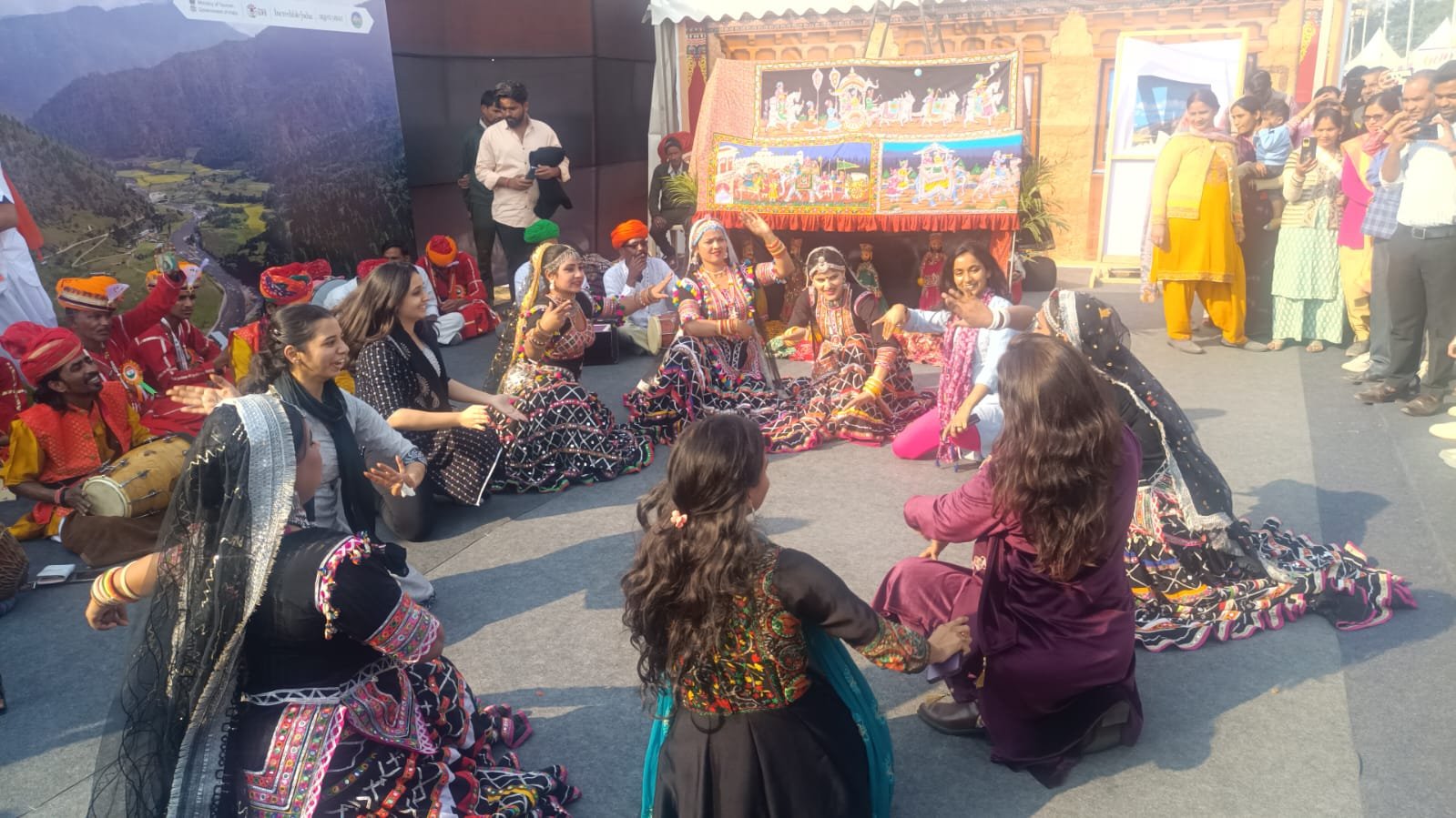 भारत पर्व पर छाया राजस्थान कला संस्कृति का रंग, दिल्ली के लाल किला प्रांगण में राजस्थान की झांकी और लोक कलाकार बने आकर्षण का केंद्र