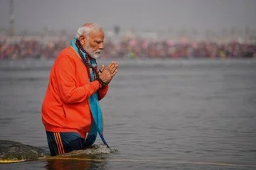 प्रयागराज में महाकुंभ में आकर धन्य हुआ: प्रधानमंत्री नरेंद्र मोदी