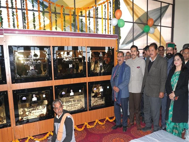 हिमाचल के मुख्यमंत्री ने श्री नैना देवी जी विधानसभा क्षेत्र के लिए 127 करोड़ रुपये की 13 विकास परियोजनाएं समर्पित की