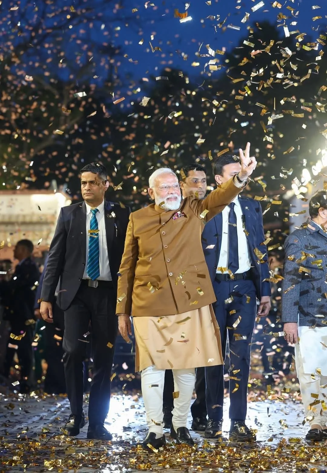 दिल्ली चुनाव में भाजपा की ऐतिहासिक जीत पर भाजपा मुख्यालय में आयोजित कार्यक्रम में पहुंचे प्रधानमंत्री नरेंद्र मोदी