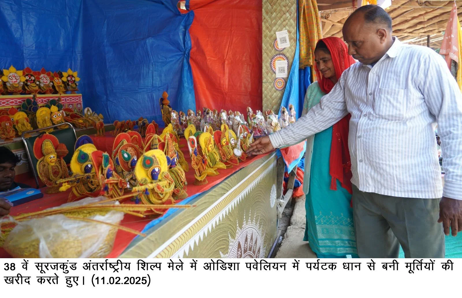 ओडिशा पवेलियन में मूर्तिकार अर्जुन मुंडा की मूर्तियां बन रही आकर्षण का केंद्र