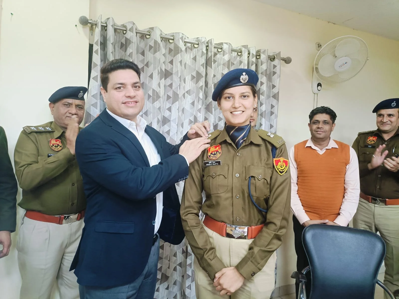 अम्बाला पुलिस ने आईपीएस सृष्टि गुप्ता को सम्मान पार्टी देकर दी विदाई।