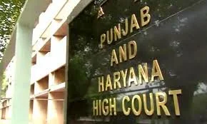 हरियाणा कर्मचारी चयन आयोग पर 10 लाख रुपये का जुर्माना लगाने का आदेश हाईकोर्ट ने किया रद्द 