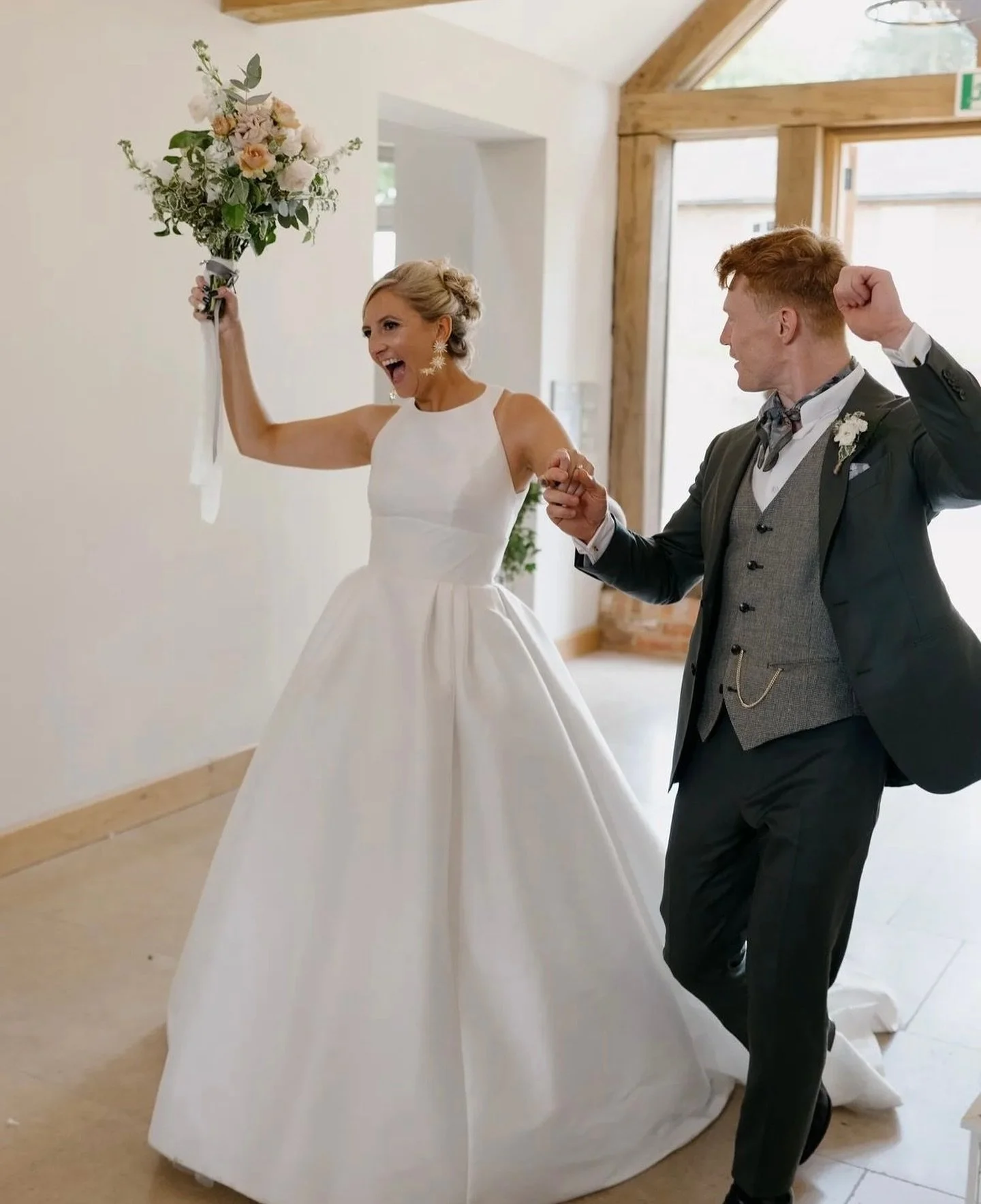 Hi Loves! 

I&rsquo;ve been a bit chilled 😎 with posting on the old Insta and have realised I have a camera reel of cool stuff to share with you! 

So what a better way to kick it off than these legends Chloe &amp; Luke!! 🥰

Chloe doesn&rsquo;t wea