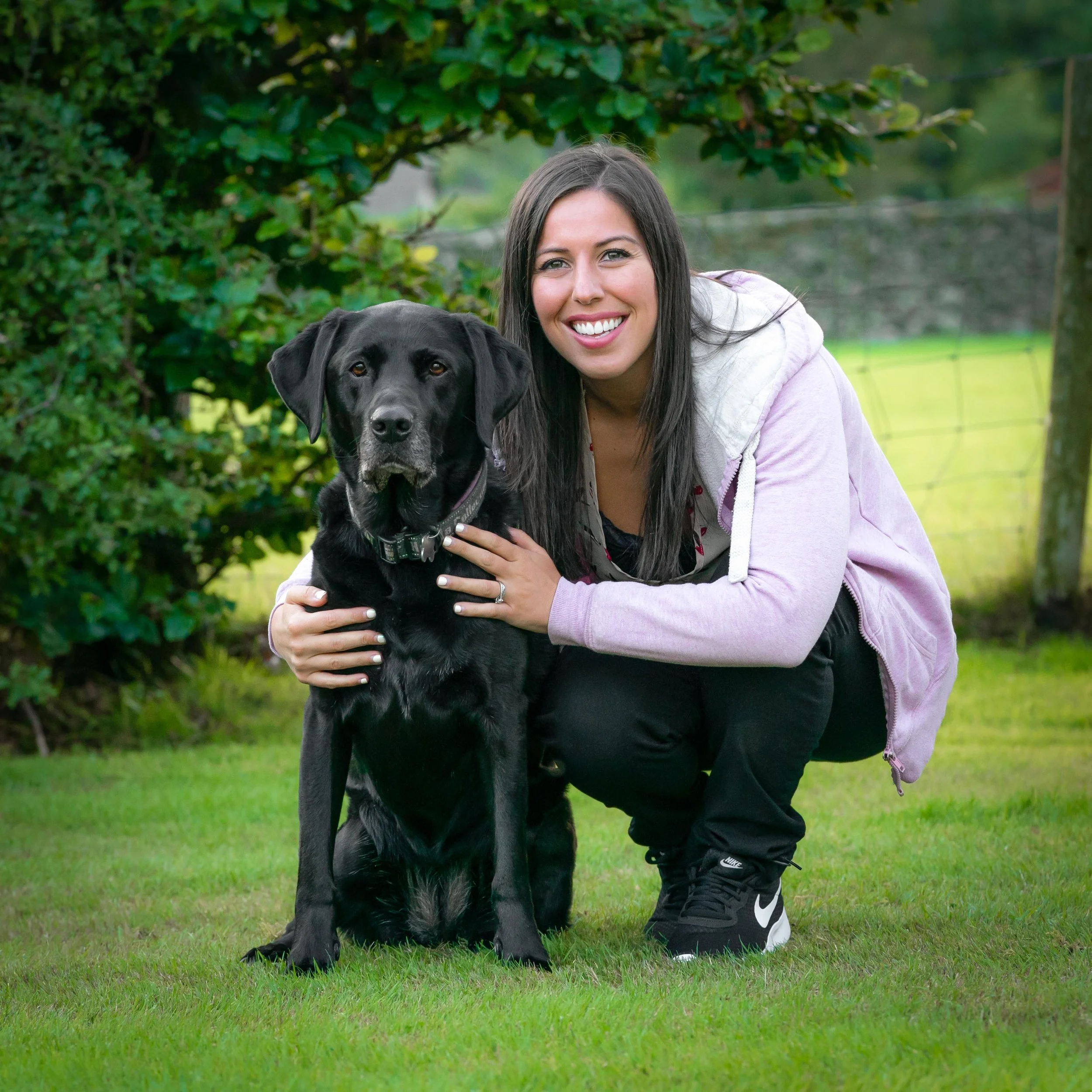 Why Real-Time Support From a Qualified Dog Behaviourist Matters More Than Ever in the Age of AI &amp; Online Advice