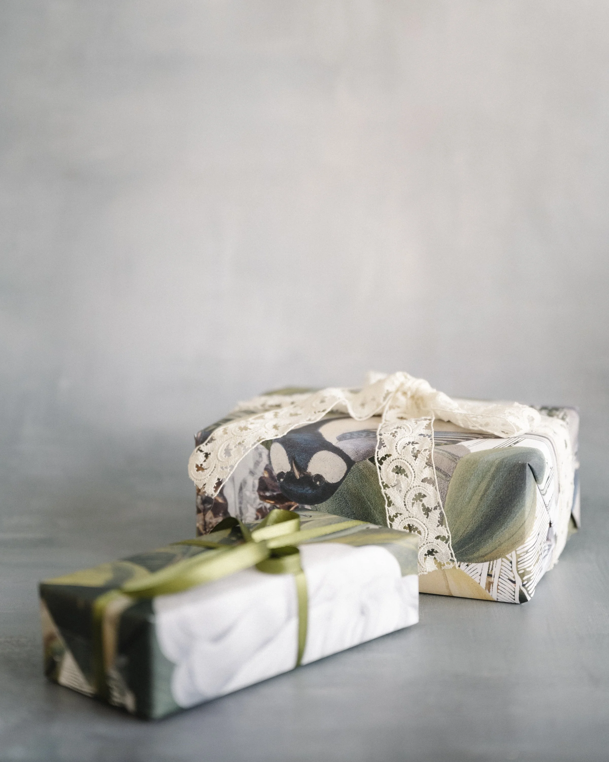 how-to-wrap-a-gift, how-to-wrap-a-gift-neatly, how-to-use-wrapping-paper