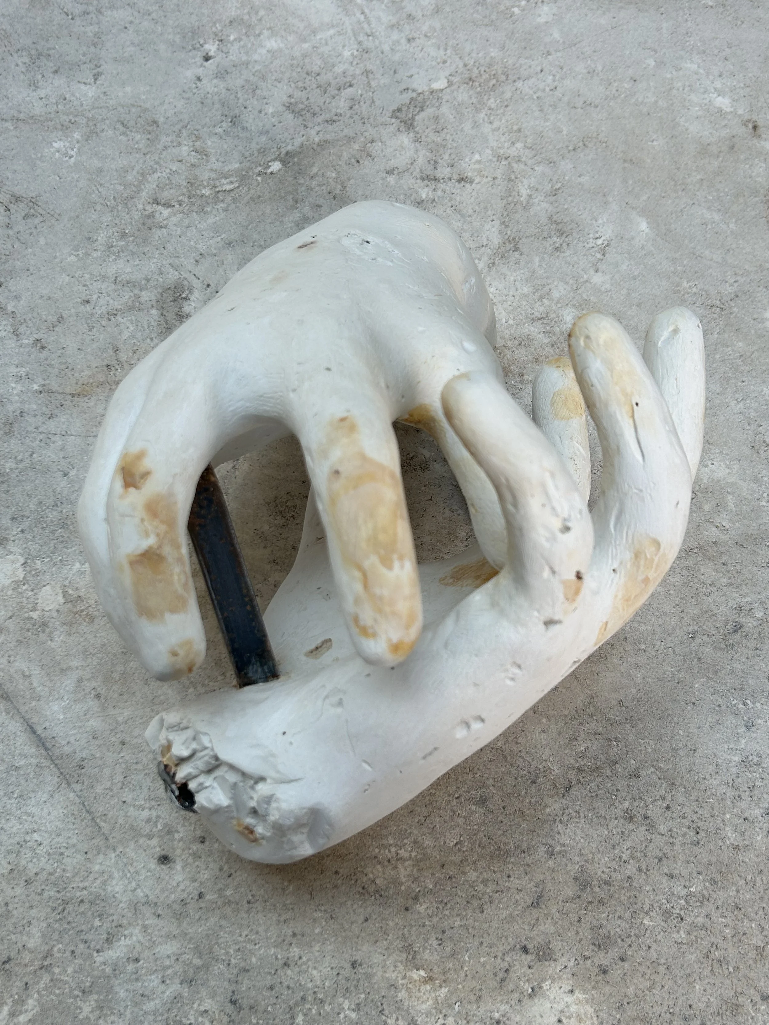 Nicht Betende Hände, 2026, plaster