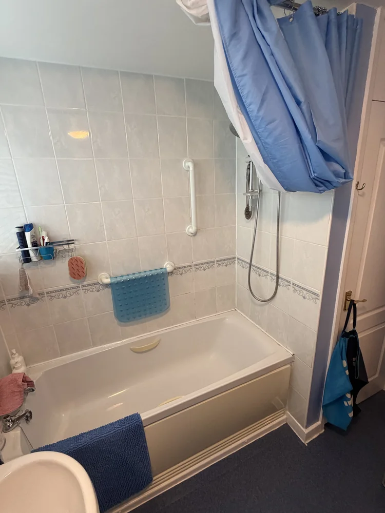 Before renovation, bath-to-shower project 16