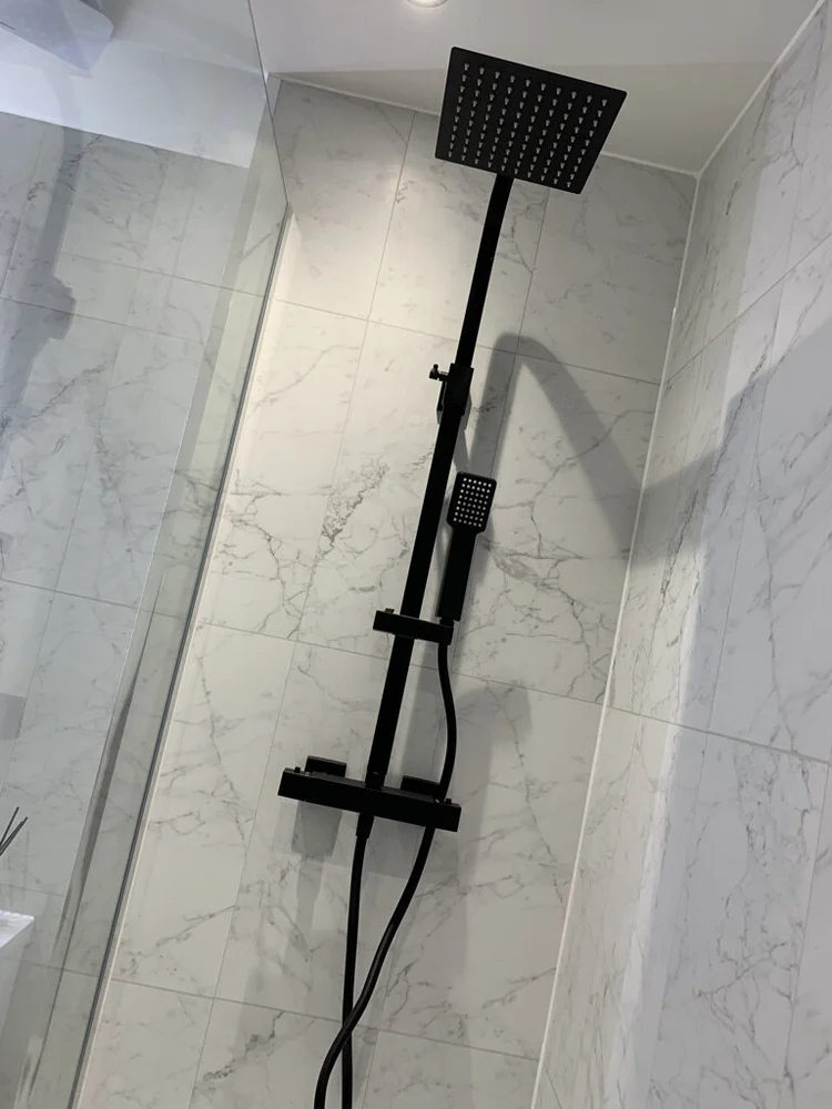 Wall-panelled bathroom installation, photograph 138