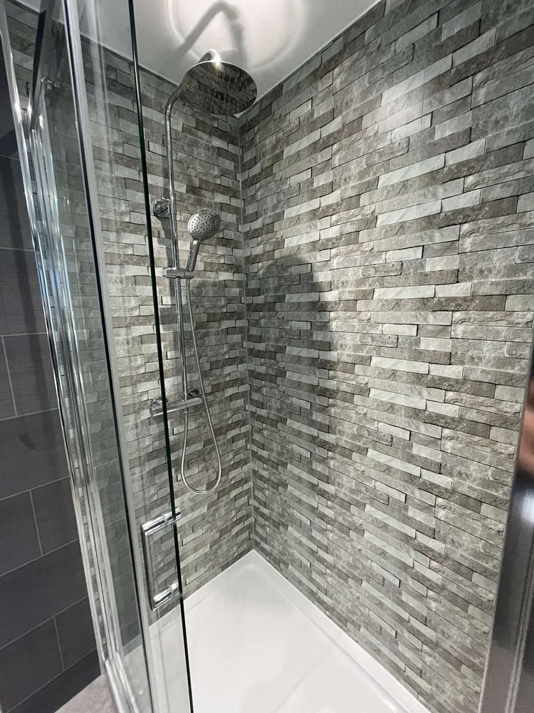 Wall-panelled bathroom installation, photograph 193