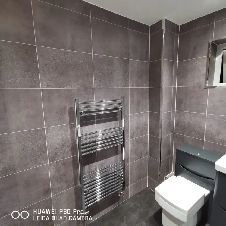 Wall-panelled bathroom installation, photograph 235
