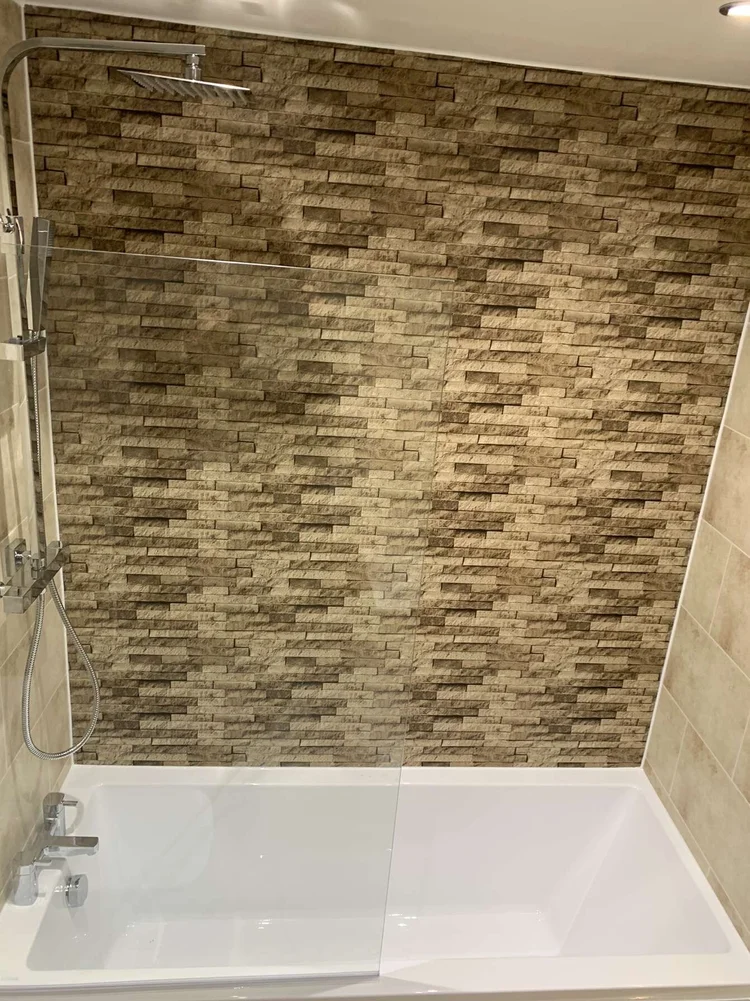 Wall-panelled bathroom installation, photograph 274