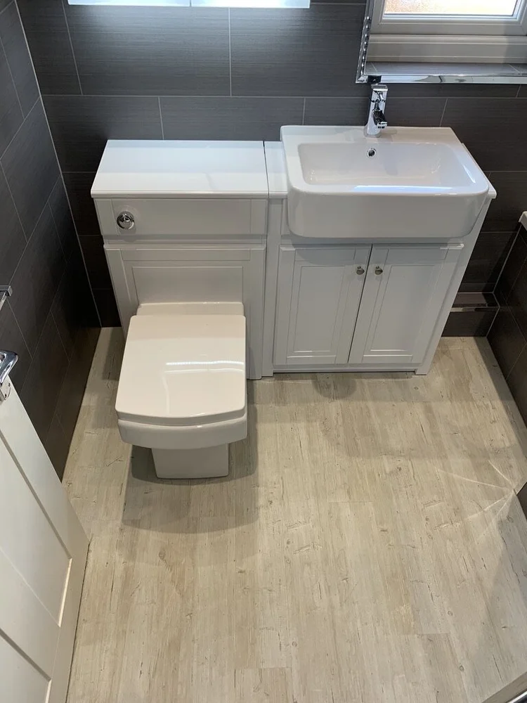 Wall-panelled bathroom installation, photograph 297