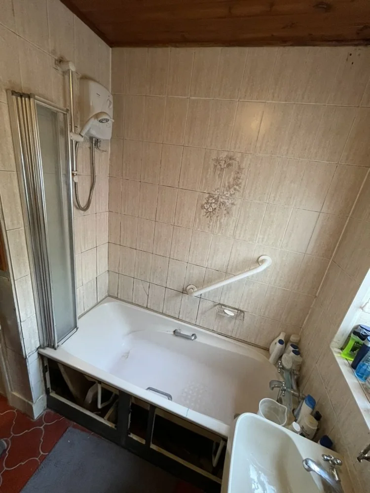 Before renovation, bath-to-shower Newcastle project