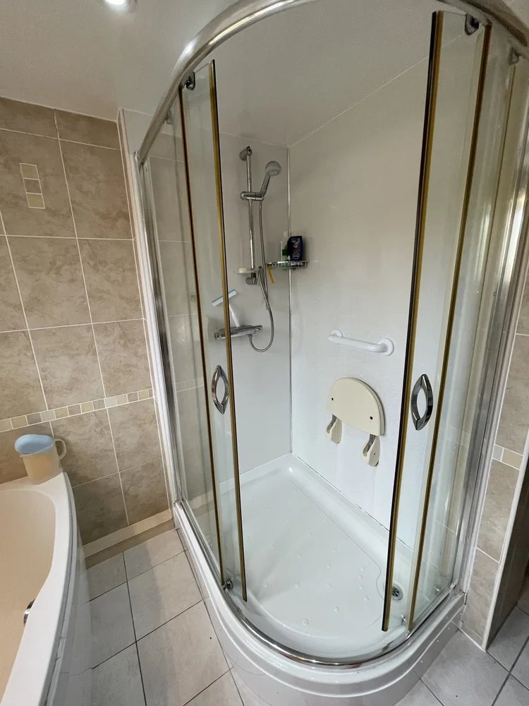 Before renovation, bath-to-shower project 103