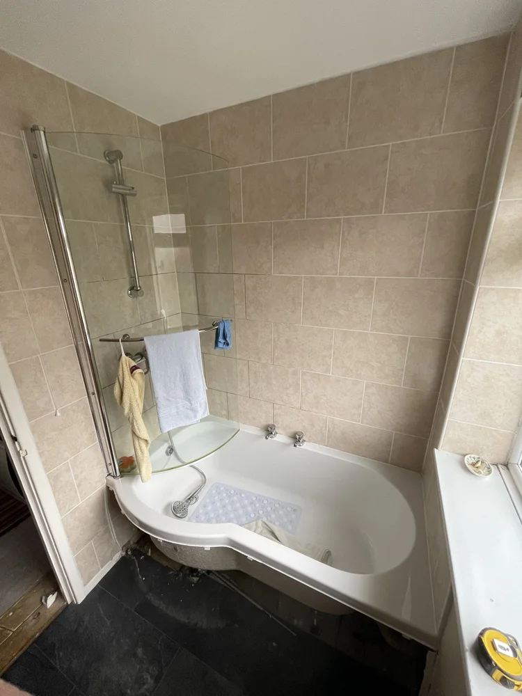 Before renovation, bath-to-shower project 82