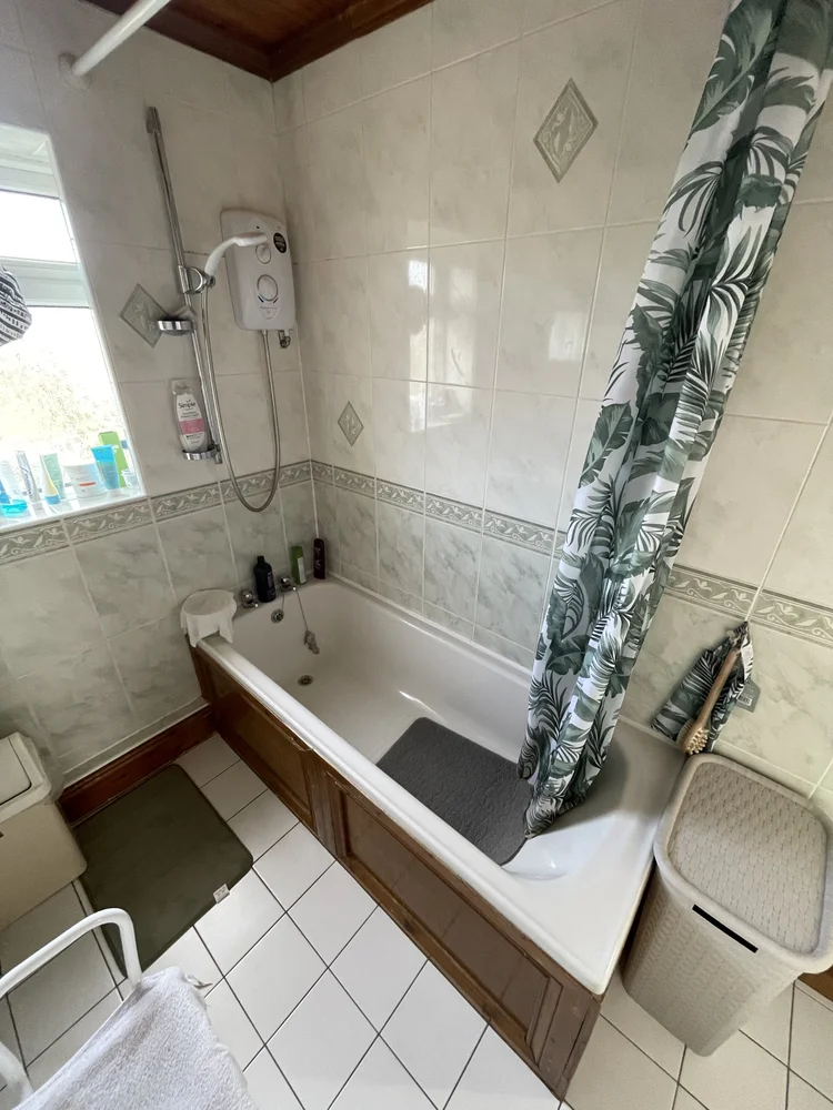 Before renovation, bath-to-shower project 72