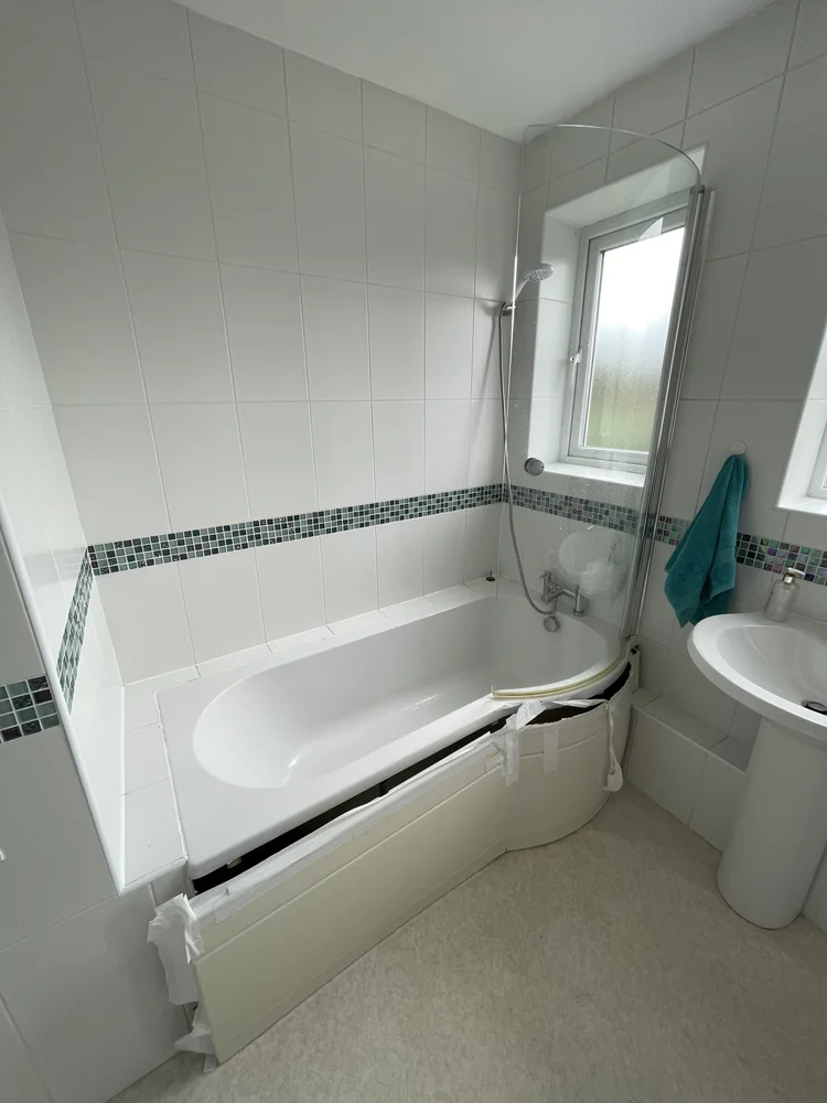 Before renovation, bath-to-shower project 77