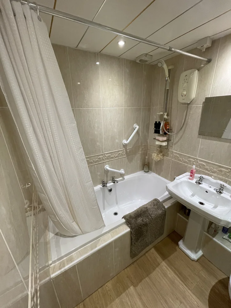 Before renovation, bath-to-shower project 71