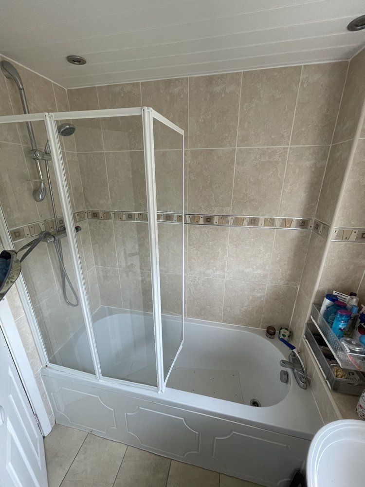 Before renovation, bath-to-shower project 36