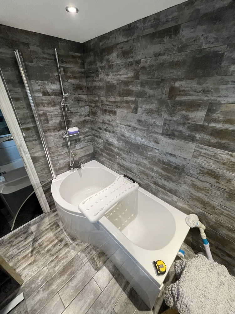 Before renovation, bath-to-shower project 50