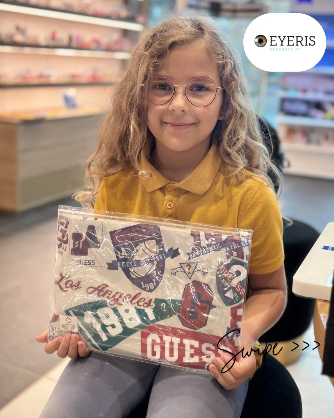 Warning: serious style upgrade in progress😎
Nothing beats the smiles when our legends pick up their brand-new glasses! 
From clearer vision to fresh frame vibes, we LOVE being part of your glow-up!

Thinking it&rsquo;s your turn? 
Swing by Eyeris Op