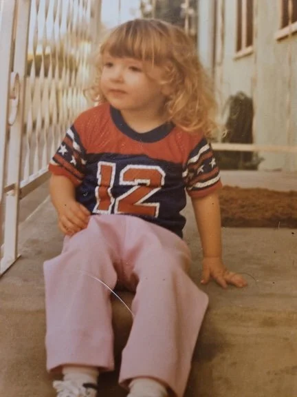 Inviting people to porch conversations since I was a wee one.
