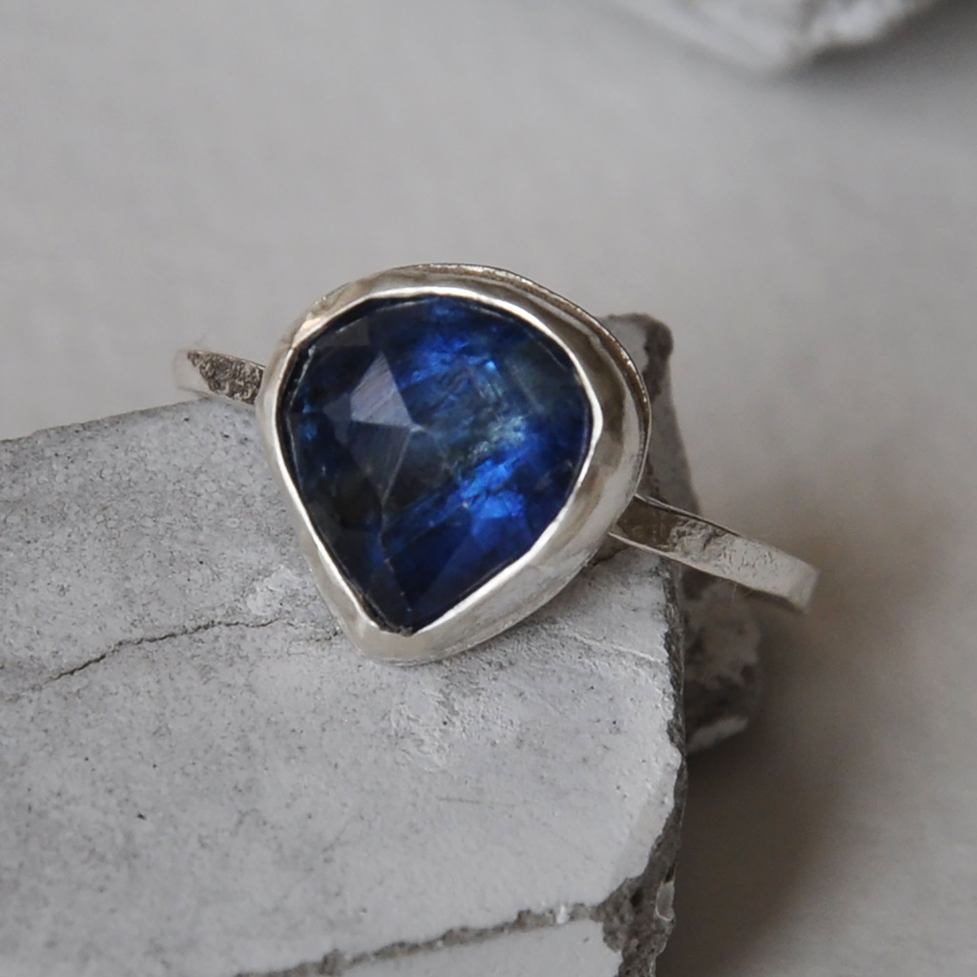 SKYGLOWRING3.jpg
