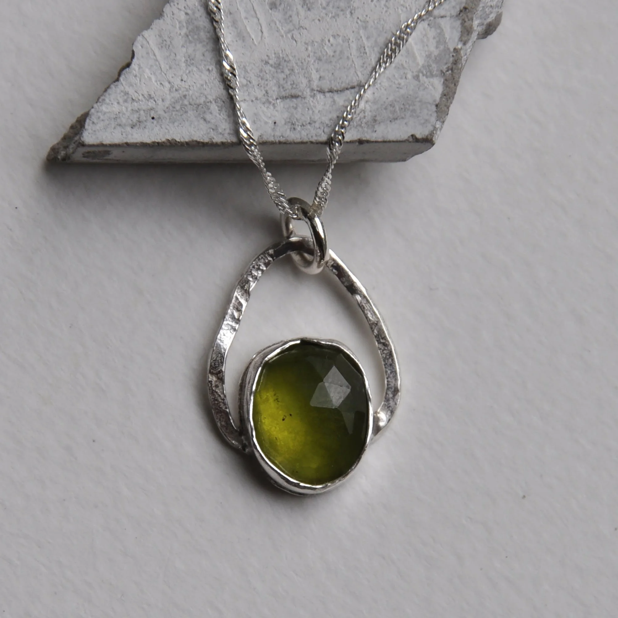 ZESTYNECKLACE4.jpg