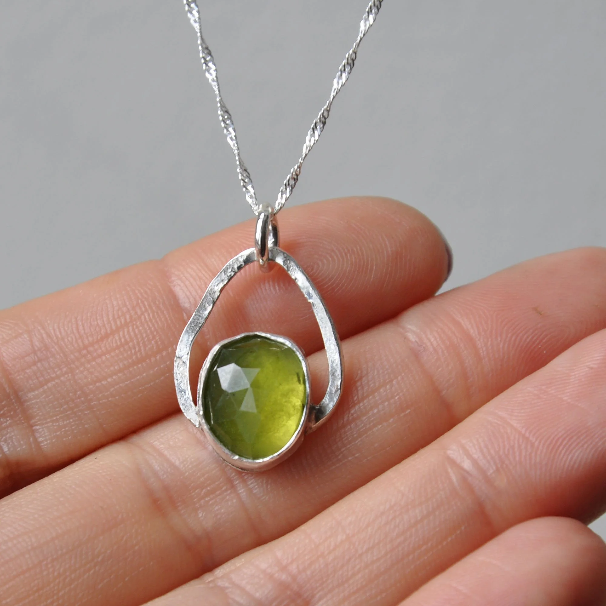 ZESTYNECKLACE.jpg