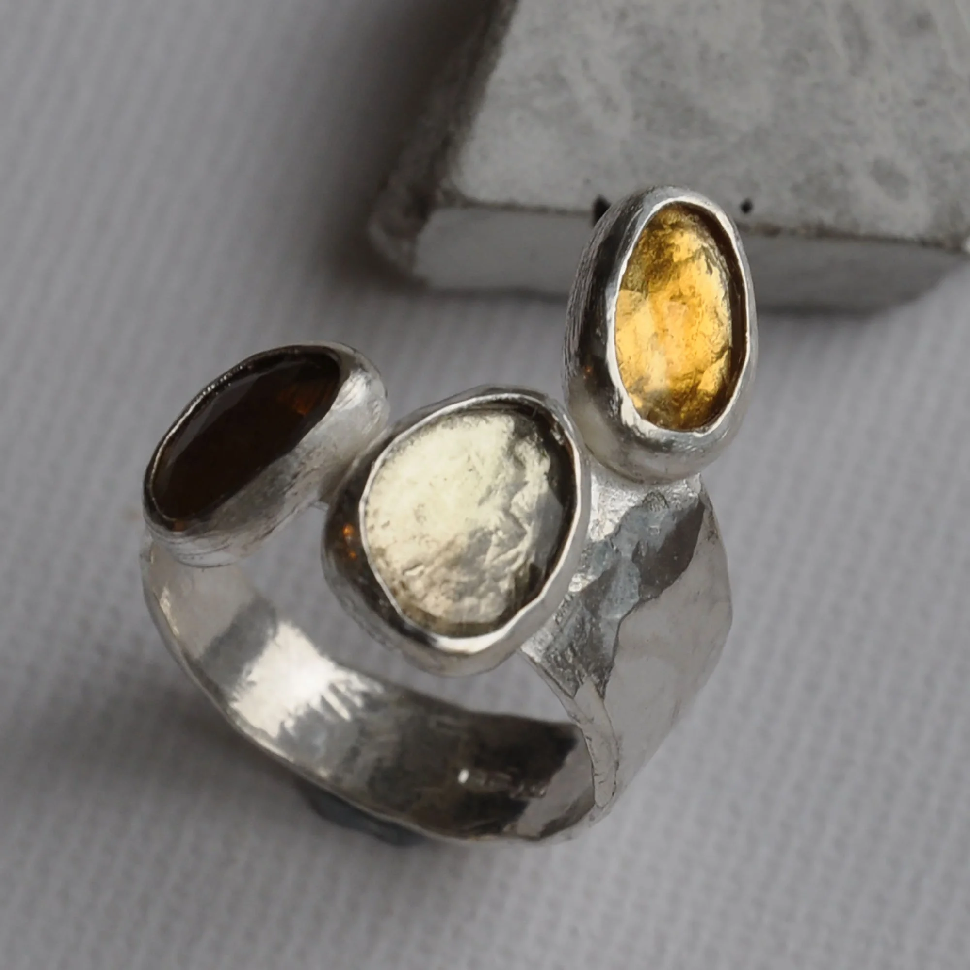 GOLDEN HOUR RING4.jpg