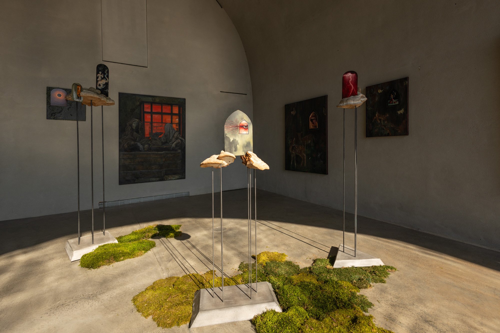 Eva Fajčíková & Klára Hartlová - Uncanny Paradise — HIDDEN gallery, Prague