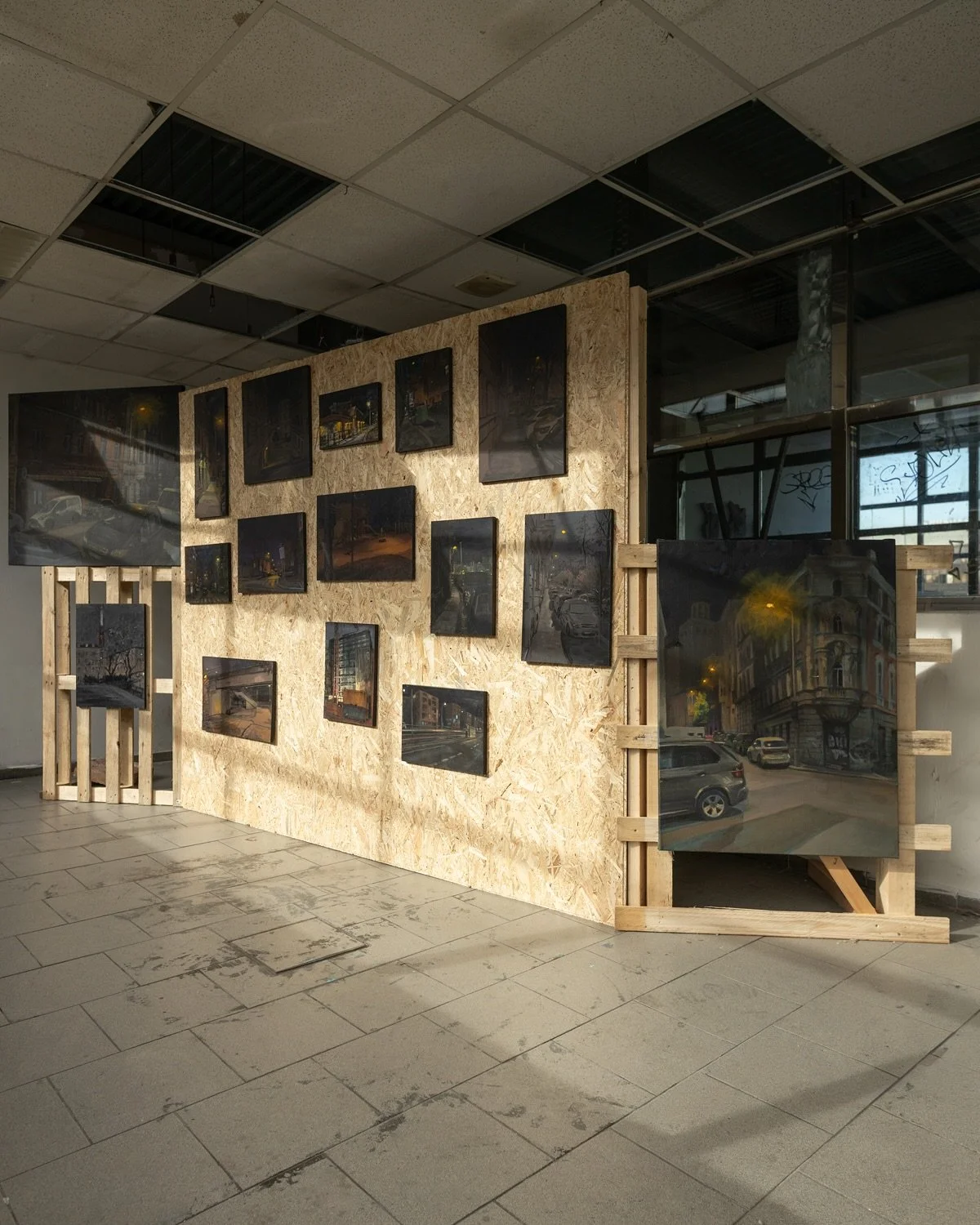 Exhibition view of current installation: Fl&acirc;neur at HIDDEN AVU by @at_eight_am 

Artworks available upon request. 

Exhibition space works as a window gallery. If you will to step inside, feel free to send me a DM.