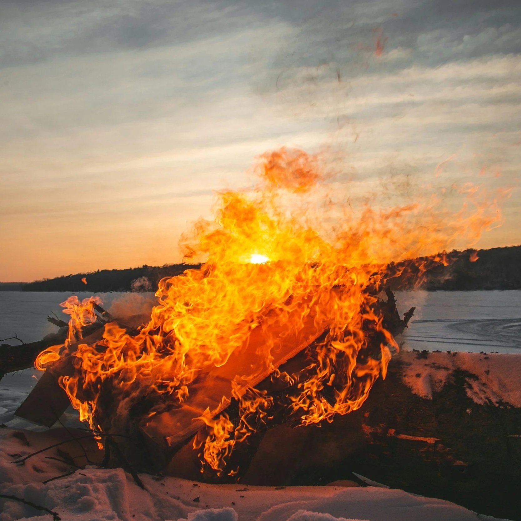 Summer Burnout After the Solstice: Why Ayurveda Says This Is the Time to Deepen Your Practice, Not Abandon It