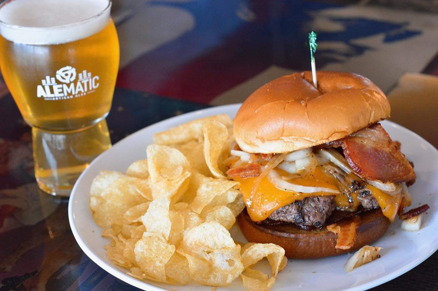 Sink your teeth into burger perfection: our BBQ Bacon Burger 🍔🥓 A juicy 7oz patty, crispy bacon, all smothered in tangy BBQ sauce. The ultimate companion for Burger and Beer Night! 🍻 

Every Wednesday: Any Full Draft Pour and Any Burger w/ chips =
