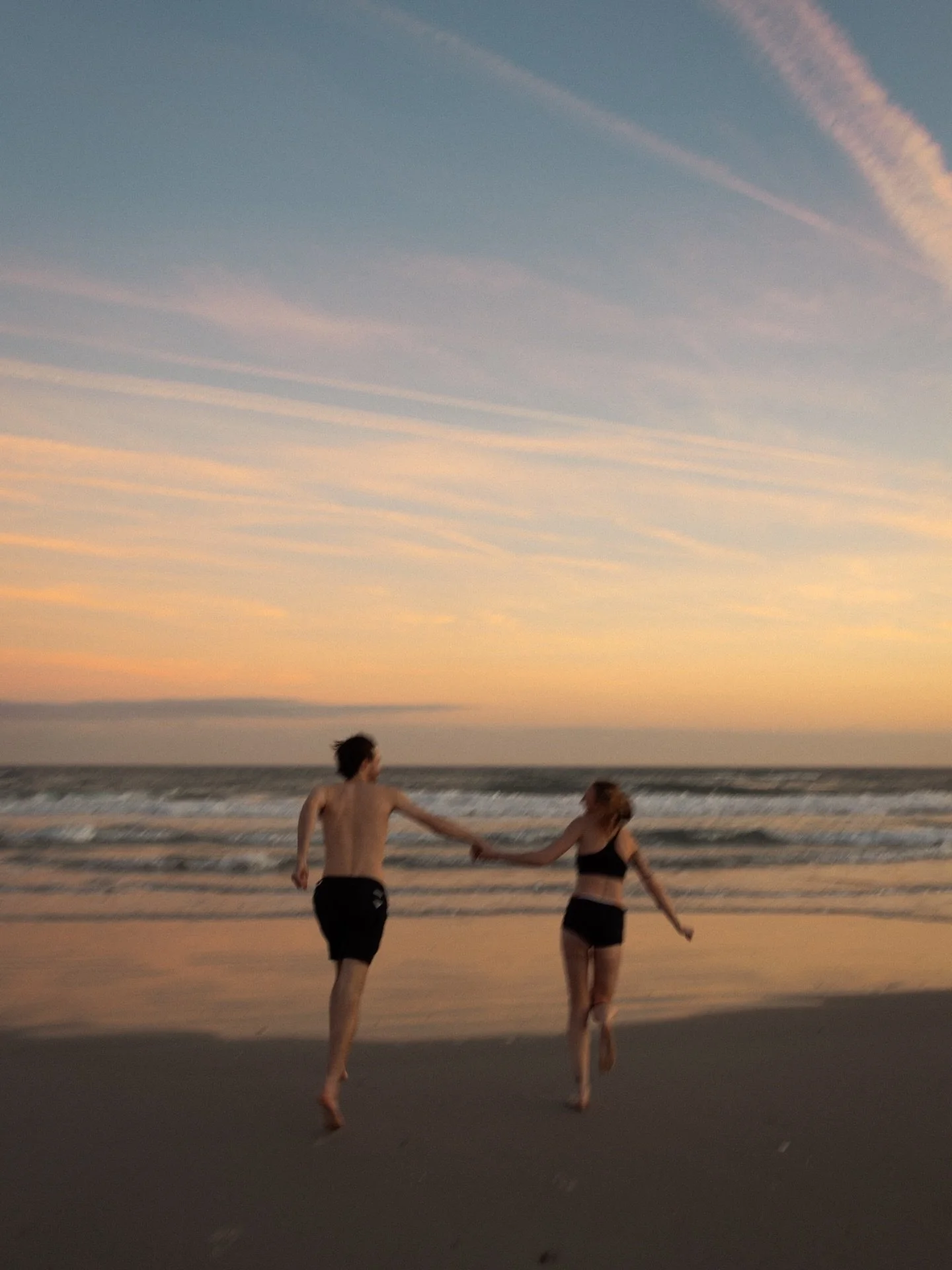 true to YOU &mdash; and how you love

Sarah + Matt wanted engagement photos that truly represented them and their playful + adventurous love. Nothing stiff or posed&hellip; just raw, in the moment fun that radiates their energy as a couple. 

This se