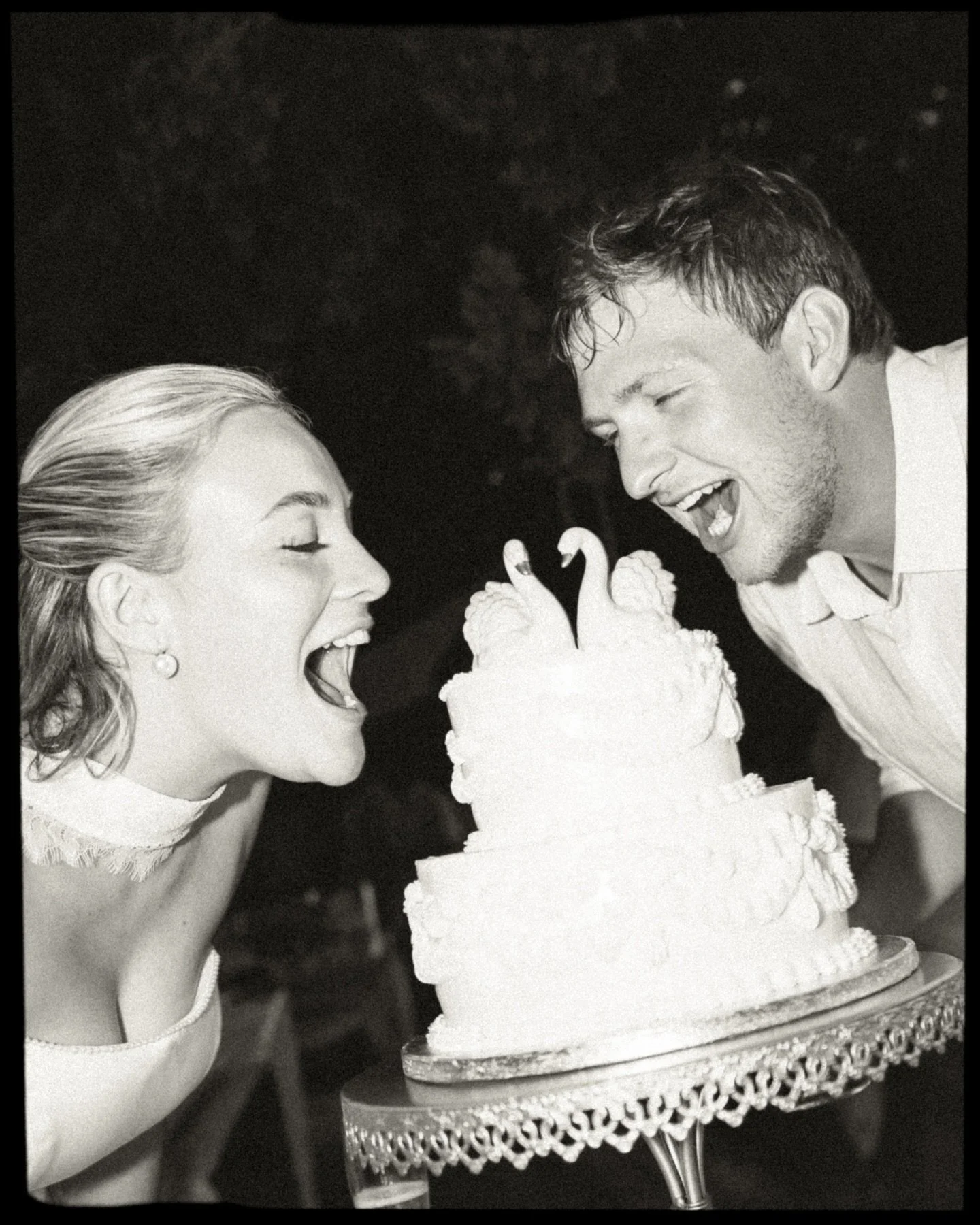 coastal backyard wedding of your dreams 

This day was one of the most fun and memorable days I&rsquo;ve had. The weather started great, POURED right before the ceremony, held off again until after their epic boat exit, and then POURED for the rest o