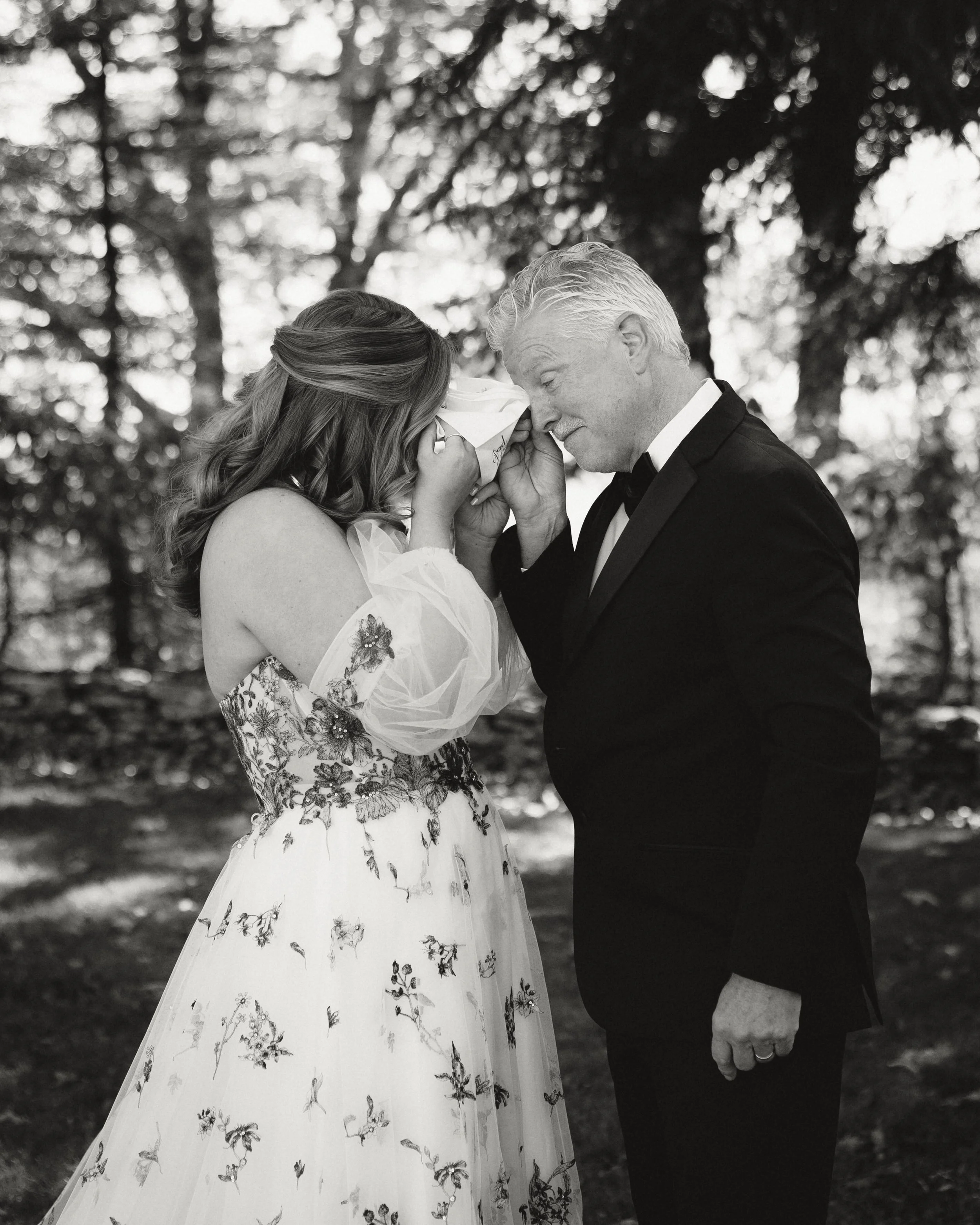 wedded amongst the fall colors in the Carolina mountains ✨

We could not have had a prettier day for Wyatt + Lindsey&rsquo;s wedding in West Jefferson. The fall colors were doing their thing, the sun was out, everyone brought the energy and vibes&hel
