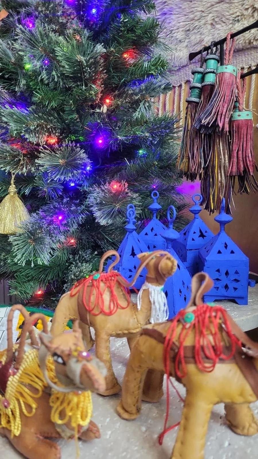 December Personal Shopping &amp; Complimentary Gift Wrapping