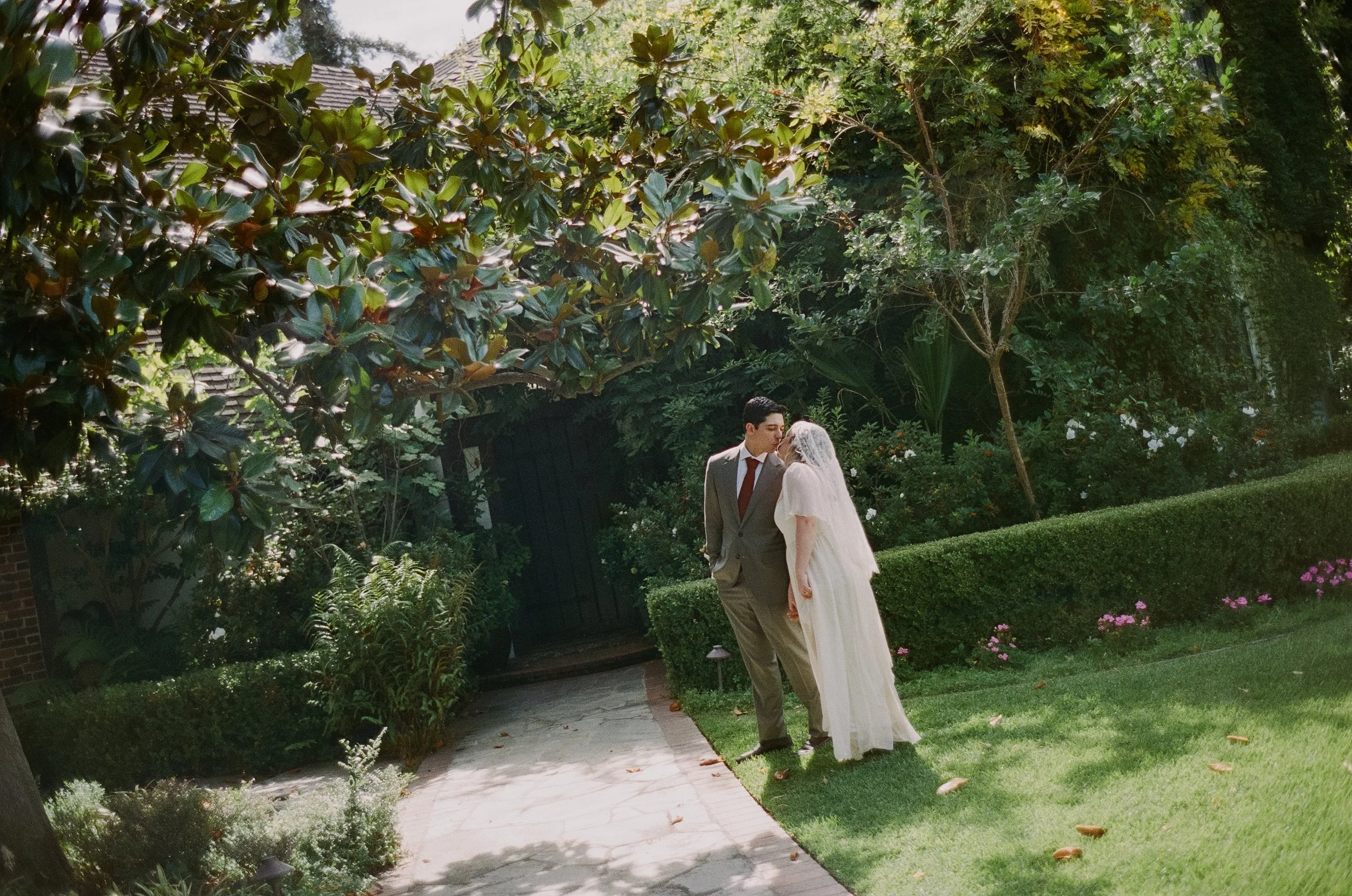 AnyaKayPhoto_Sarah&Hugo_film-27.jpg