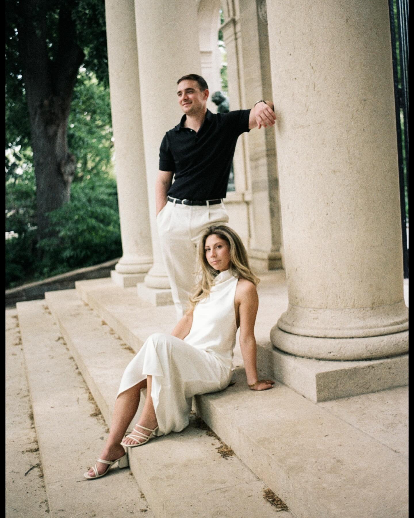 strolling around Rodin with Molly and Jackson | film &amp; digital 🎞️🍒
.
.
.
#engagementsession #laweddingphotographer #caweddingphotographer #contaxg2 #kodakpotra400 #filmphotgraphy #filmweddingphotographer