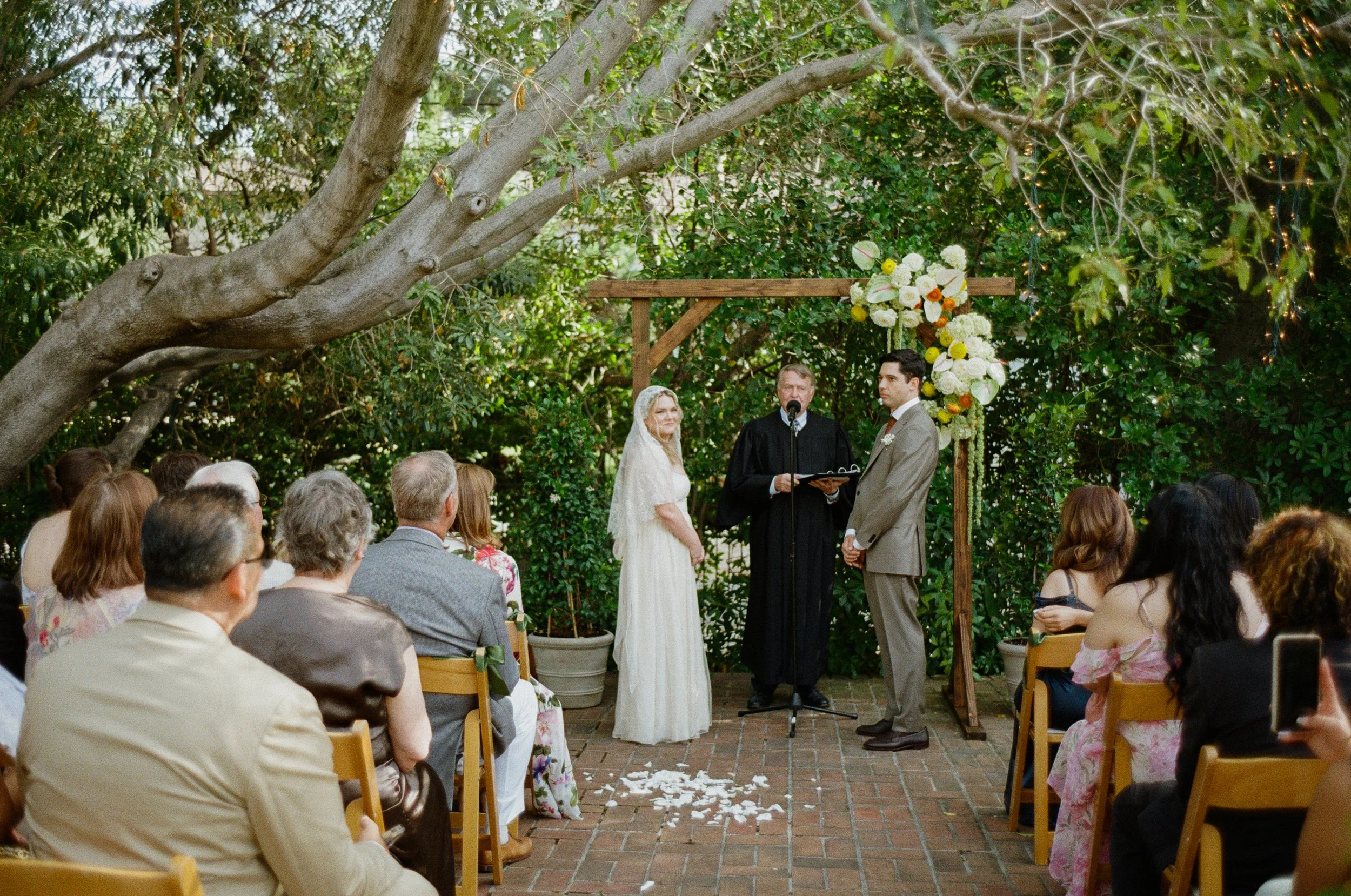 AnyaKayPhoto_Sarah&Hugo_film-52.jpg