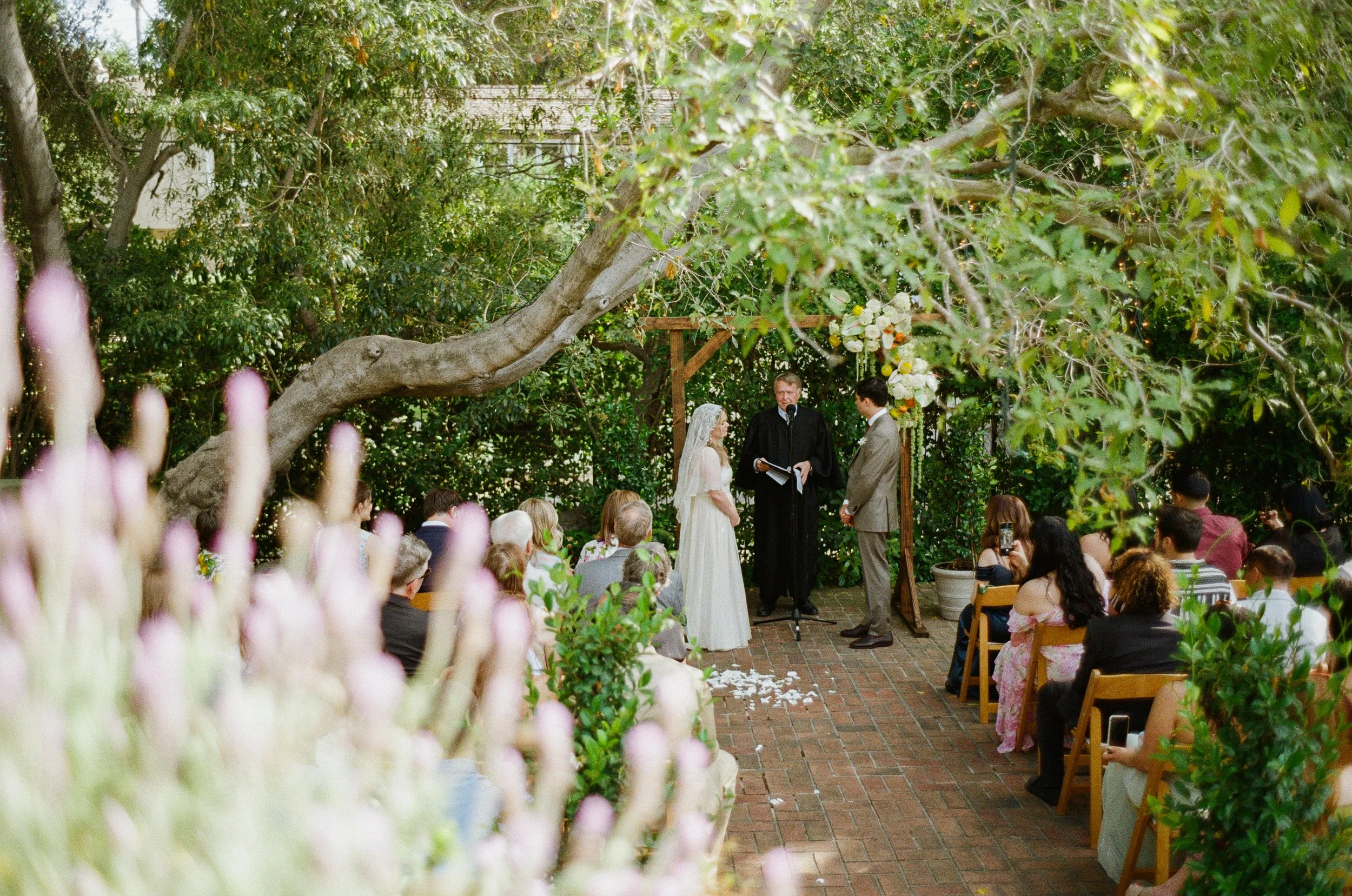 AnyaKayPhoto_Sarah&Hugo_film-55.jpg