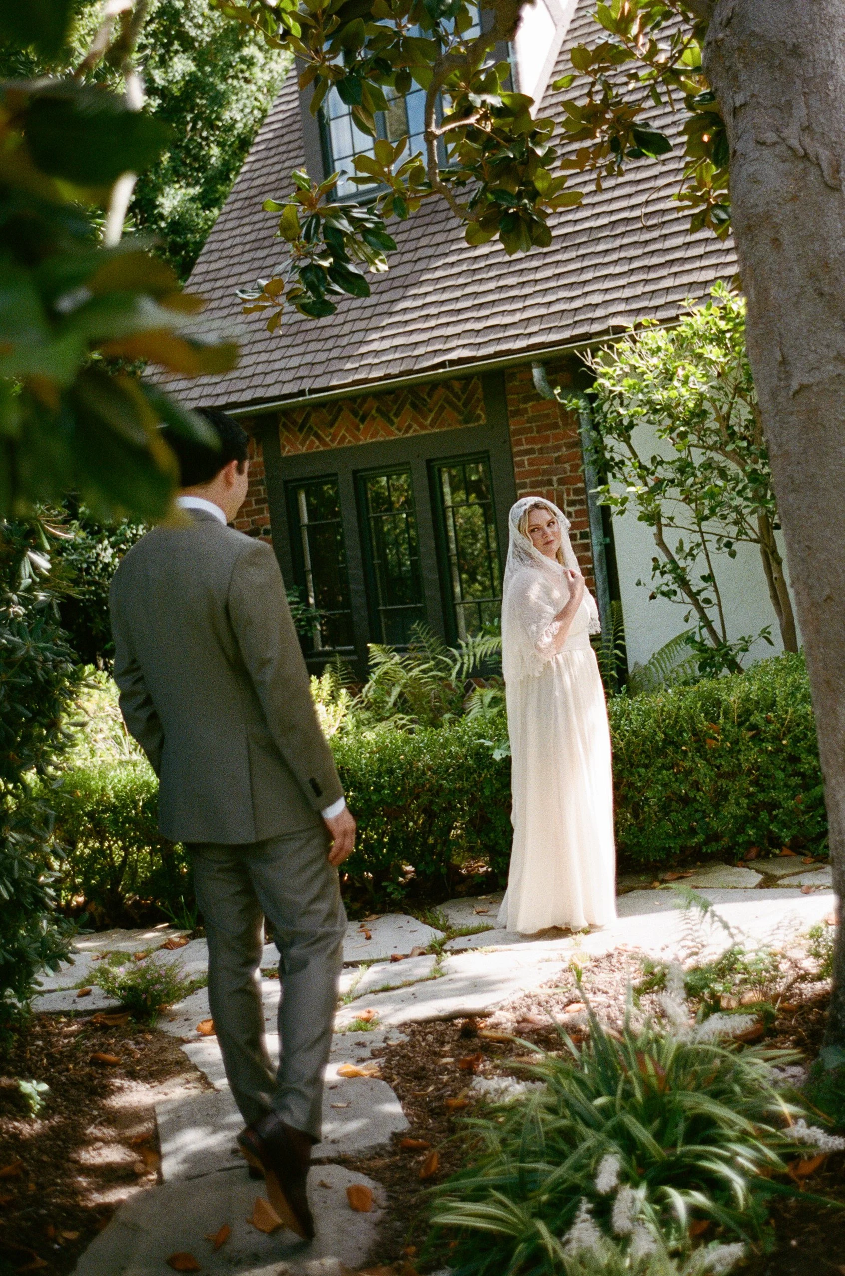 AnyaKayPhoto_Sarah&Hugo_film-32.jpg