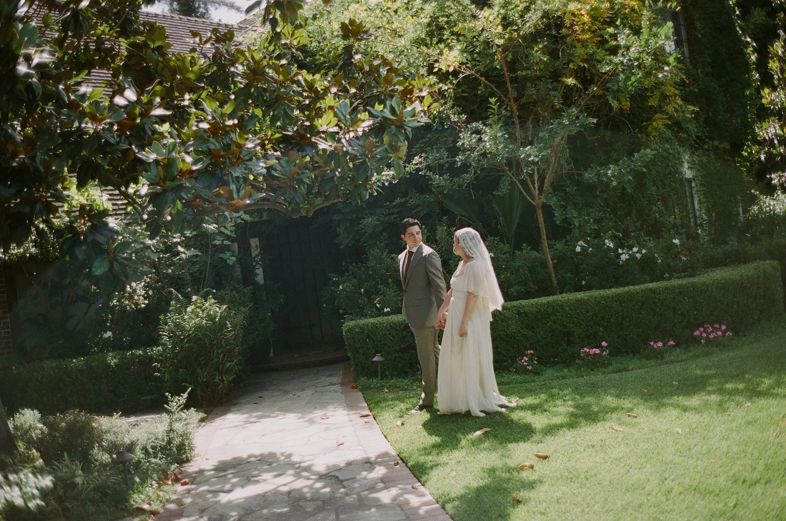 AnyaKayPhoto_Sarah&Hugo_film-26.jpg