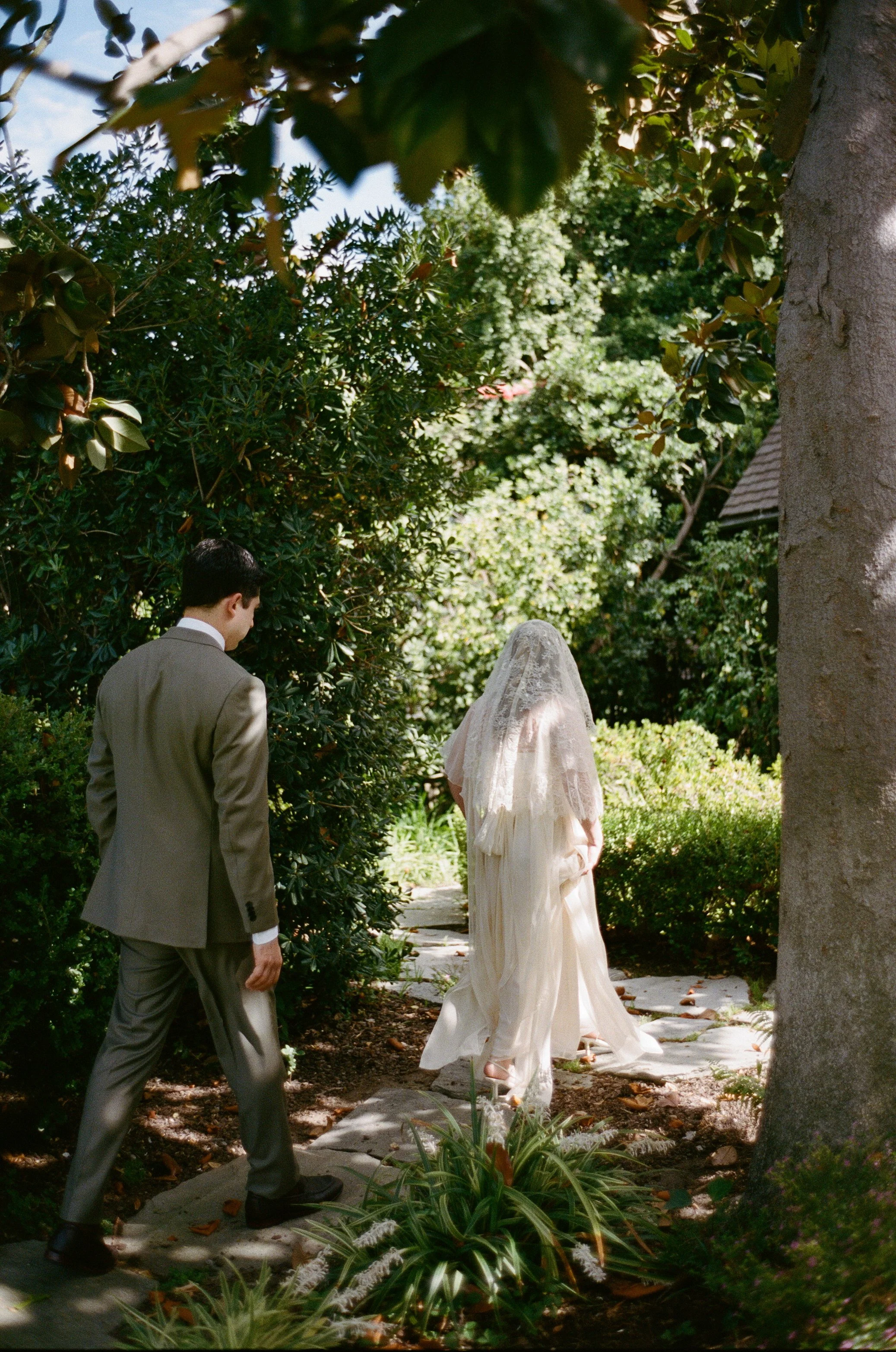 AnyaKayPhoto_Sarah&Hugo_film-31.jpg