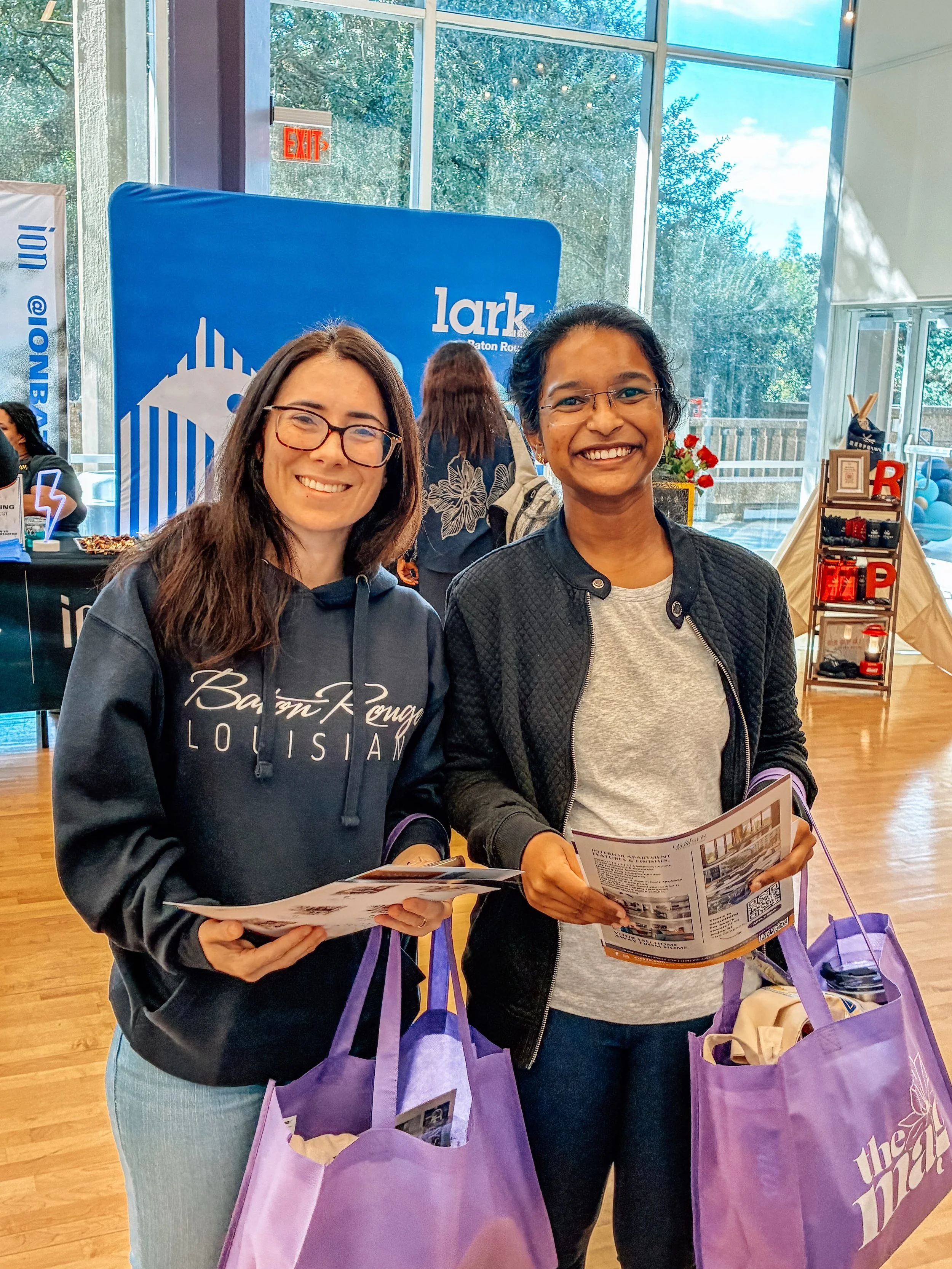 ✨ Thank You for Visiting Us at the Housing Fair! ✨
A huge thank you to everyone who stopped by our booth at the Housing Fair yesterday! We loved meeting future residents, answering questions, and sharing what makes The Arlington Cottages + Townhomes 