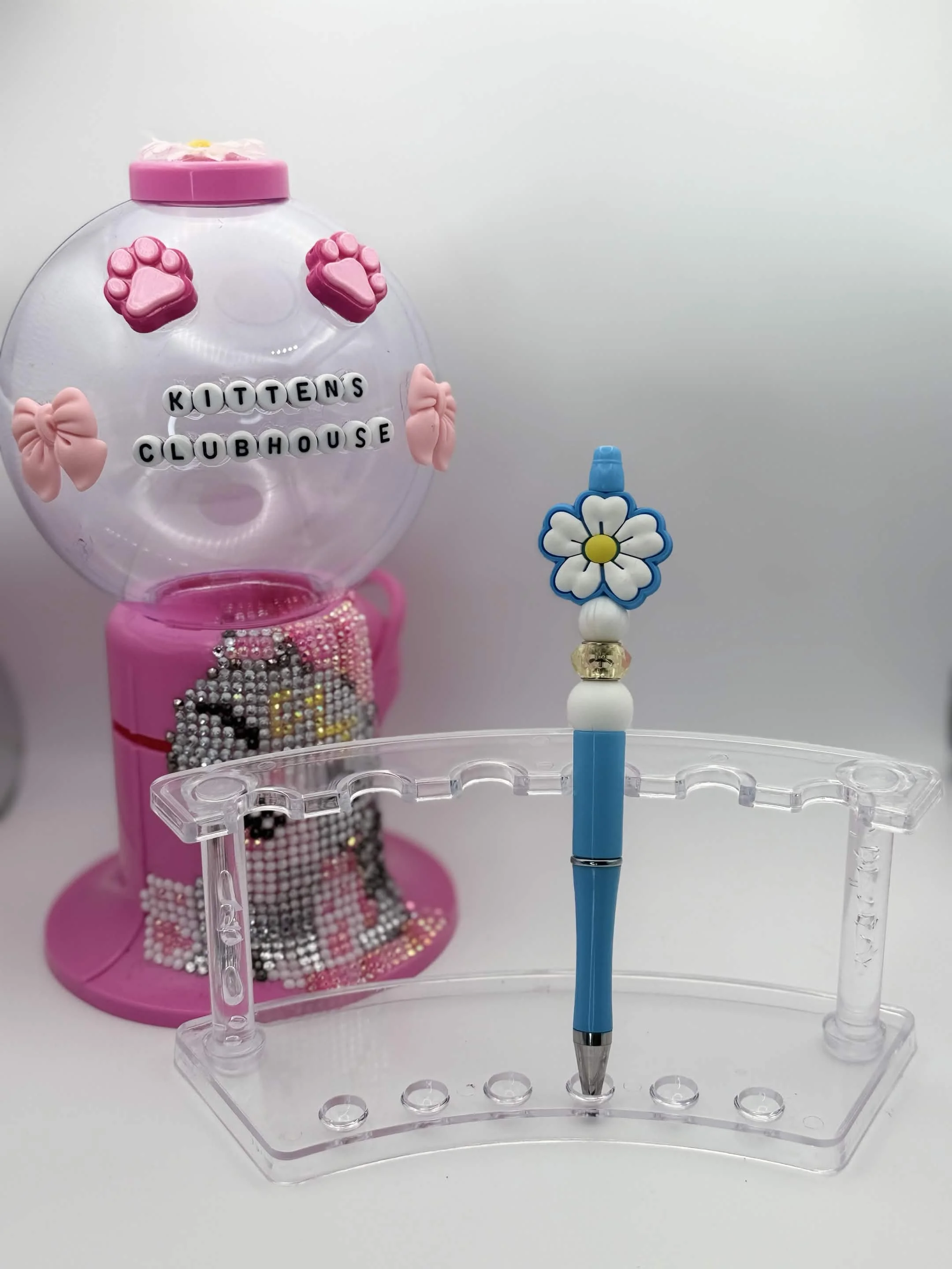 Blue Daisy Topper Refillable Beaded Pen • Handmade Bead Pen • Floral Aesthetic Stationery